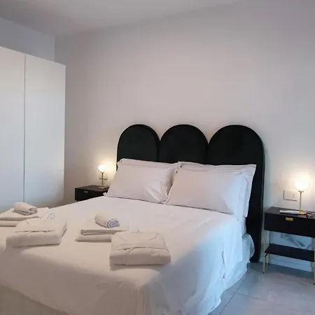 Marisabella 4 Apartment Bari
