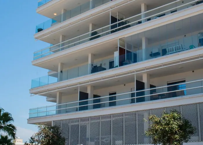 Marisabella 4 アパート