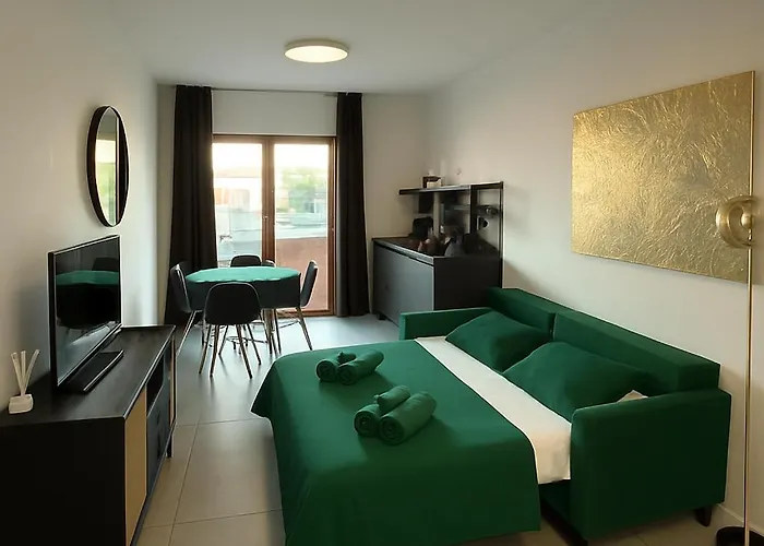 Marisabella 4 アパート *