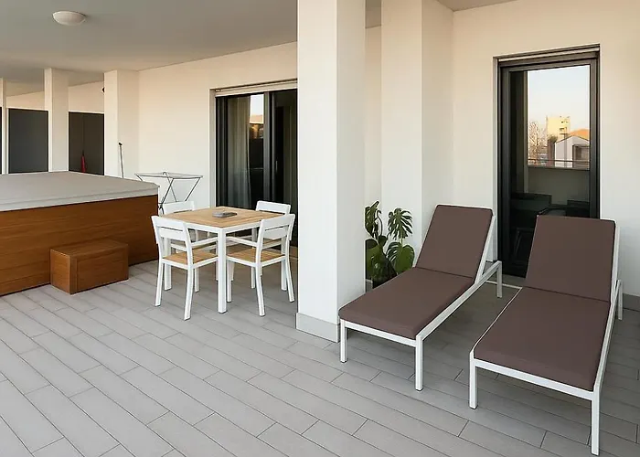 Marisabella 4 バーリ